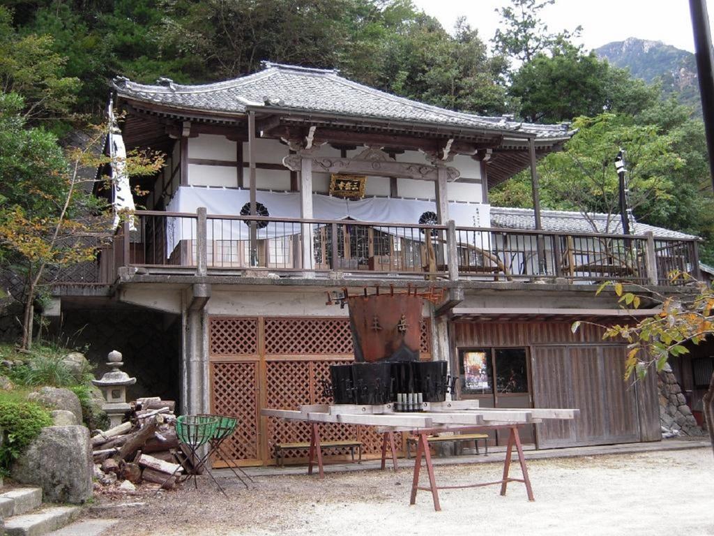 Irodori Koyo Hotel Komono Eksteriør billede